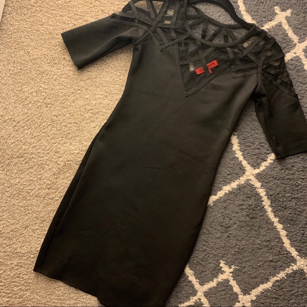 Body-con dress black elastic